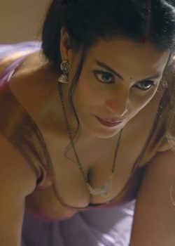Palang Tod Siskiyaan S2E4 – Noor Malabika Desi Bhabhi Sex