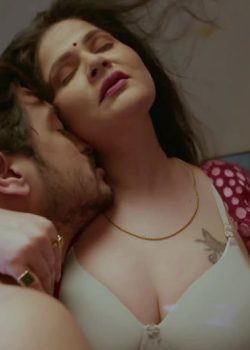 Sandook E6 – Hot Indian Aunty Big Boobs Video HD