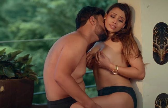 Aadhi Gharwali E2 – Alendra Bill Bhabhi Porn Video