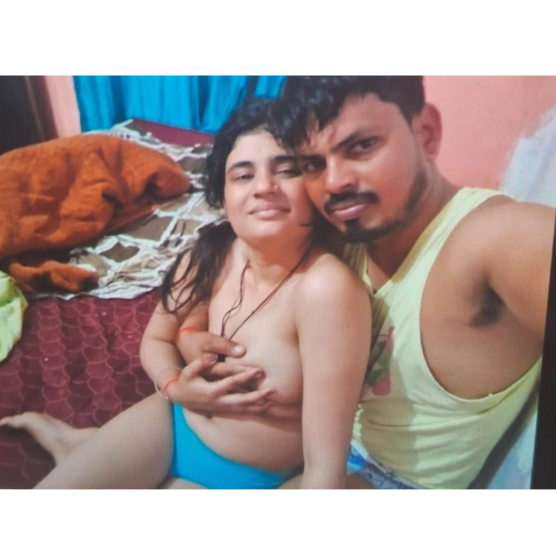 Cute Married Couple-Desi Viral Mms Hot Bhabhi Com