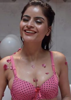 Love Guru E2-Desi Gehna Vashishth Desi Bhabhi Sex