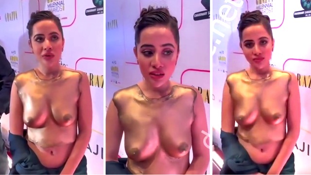 Topless-Famous Model Urfi Javed Nude Short Video